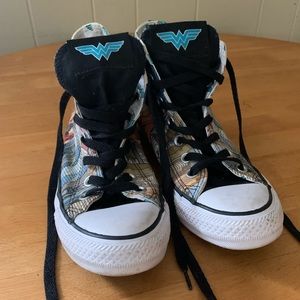 Special Edition Wonder Woman Converse